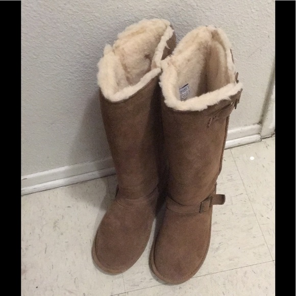 BearPaw Shoes - BEARPAW winter boots -  8